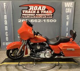 only 12 550 miles hd limited colors backrest rack audio cruise control 103