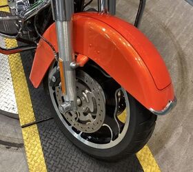 only 12 550 miles hd limited colors backrest rack audio cruise control 103