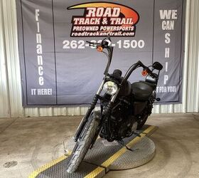 only 9093 miles 1 owner vance and hines exhaust upgraded hd seat detachable