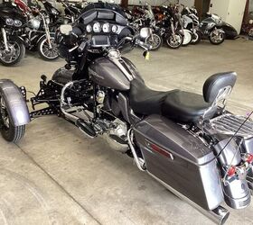 street glide special with a lapor trike conversion reverse jegs contrast cut