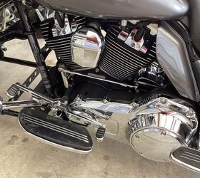 street glide special with a lapor trike conversion reverse jegs contrast cut