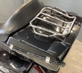 143 692 miles hd cvo wheels chrome full floating rotors chrome forks painted