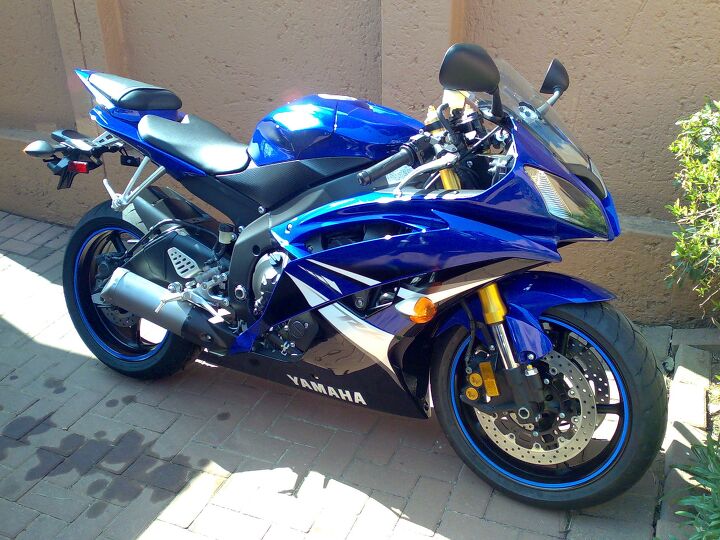 2008 Yamaha YZF R6's media | Motorcycle.com