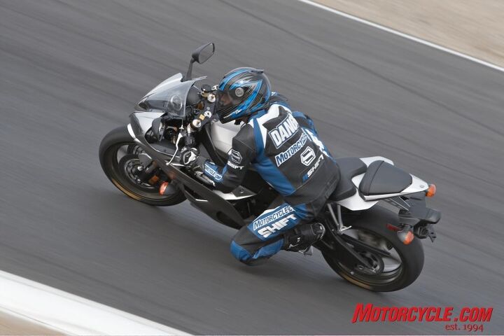 2008 Yamaha YZF R6's media | Motorcycle.com