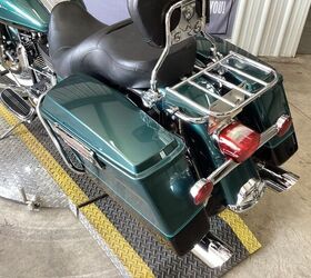 only 56288 miles vance and hines exhaust hd hard bags upgraded bezels