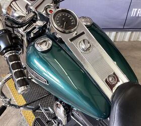 only 56288 miles vance and hines exhaust hd hard bags upgraded bezels