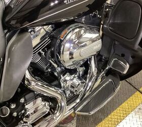 only 69000 miles vance and hines exhaust navigation upgraded big handlebars