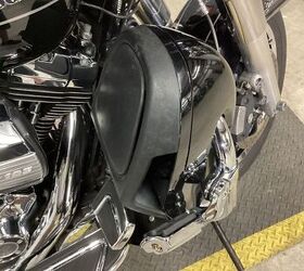 only 69000 miles vance and hines exhaust navigation upgraded big handlebars