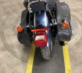32 791 miles screamin eagle exhaust hd leather hard mounted saddlebags hd tour