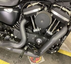 23 271 miles magnaflow 2 into 1 exhaust upgraded high flow intake rear lowering