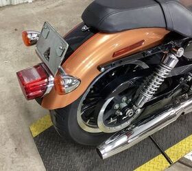 only 14655 miles 105th anniversary edition 541 of 2000 made windshield fuel