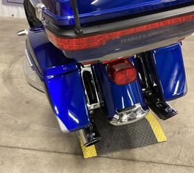 only 6265 miles 1 owner vance and hines exhaust high flow intake rack hwy