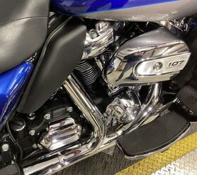 only 6265 miles 1 owner vance and hines exhaust high flow intake rack hwy