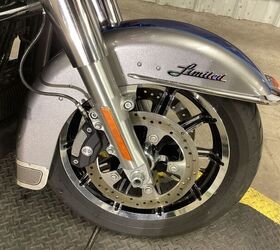 only 6265 miles 1 owner vance and hines exhaust high flow intake rack hwy