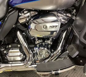 only 6265 miles 1 owner vance and hines exhaust high flow intake rack hwy