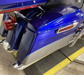 only 6265 miles 1 owner vance and hines exhaust high flow intake rack hwy