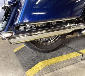 69168 miles 21 and 16 chrome fat spoke wheels vance and hines full true dual