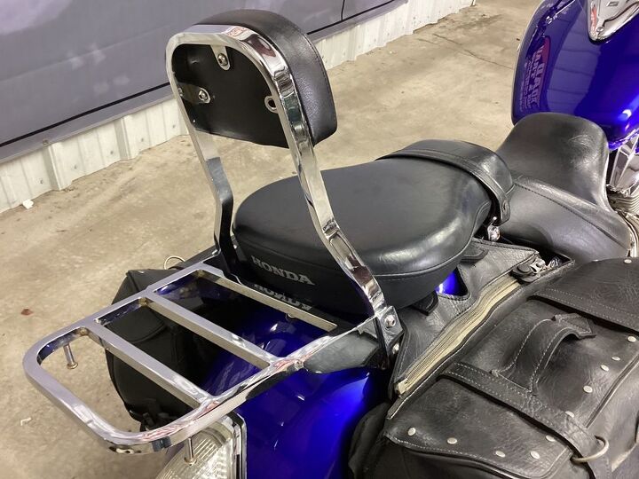 only 11399 miles bub exhaust saddle bags backrest rack windshield chrome