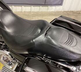 wow factor hd cvo chrome wheels aftermarket full true dual exhaust high flow