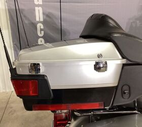 only 14147 miles 100th anniversary edition vance and hines exhaust upgraded