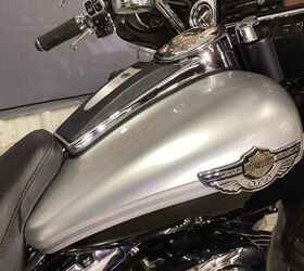 only 14147 miles 100th anniversary edition vance and hines exhaust upgraded