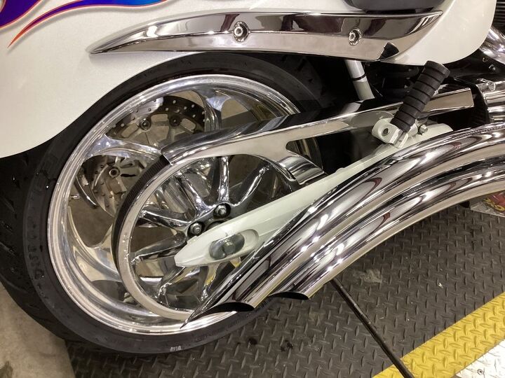 only 18216 miles aftermarket exhaust billet wheels chrome forks chrome triple
