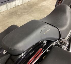 only 7844 miles 1 owner vance and hines exhaust black hd wheels hd hard