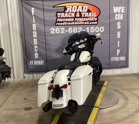 only 5936 miles navigation docking hardware lower fairings abs audio cruise