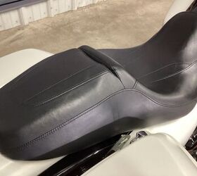 only 5936 miles navigation docking hardware lower fairings abs audio cruise