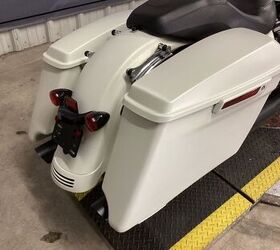 only 5936 miles navigation docking hardware lower fairings abs audio cruise