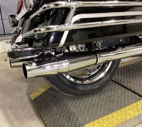 only 25 773 miles aftermarket chrome wheels matching chrome rotors chrome