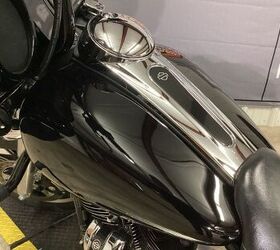 only 22 141 miles bagger brothers 2 into 1 exhaust hd extended saddle bags sony