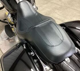 only 22 141 miles bagger brothers 2 into 1 exhaust hd extended saddle bags sony