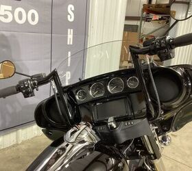 only 22 141 miles bagger brothers 2 into 1 exhaust hd extended saddle bags sony