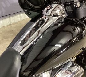 only 22 141 miles bagger brothers 2 into 1 exhaust hd extended saddle bags sony