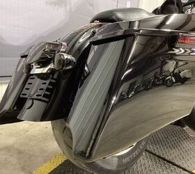 only 22 141 miles bagger brothers 2 into 1 exhaust hd extended saddle bags sony