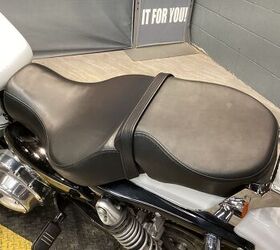 only 2170 miles passenger seat and pegs rack led headlight fuel injected hd