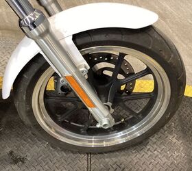 only 2170 miles passenger seat and pegs rack led headlight fuel injected hd