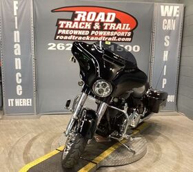 only 7624 miles hd cvo agitator chrome wheels rinehart exhaust navigation