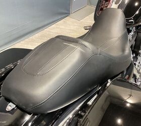 only 7624 miles hd cvo agitator chrome wheels rinehart exhaust navigation