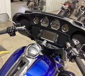 only 985 miles navigation reverse rear bumper rack passenger grab handles