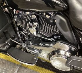 only 24 508 miles aftermarket exhaust navigation rack hd daymaker led