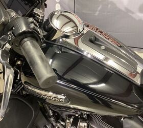 only 24 508 miles aftermarket exhaust navigation rack hd daymaker led