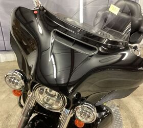 only 24 508 miles aftermarket exhaust navigation rack hd daymaker led