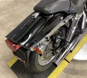 aftermarket exhaust upgraded pegs and grips new tires 96 motor 6 speed