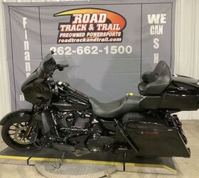 1 owner rinehart exhaust detachable tour pak wih rockford fosgate power