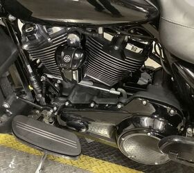 1 owner rinehart exhaust detachable tour pak wih rockford fosgate power