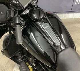 1 owner rinehart exhaust detachable tour pak wih rockford fosgate power