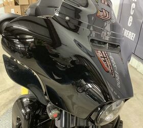 1 owner rinehart exhaust detachable tour pak wih rockford fosgate power