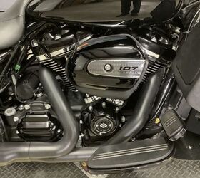 1 owner rinehart exhaust detachable tour pak wih rockford fosgate power